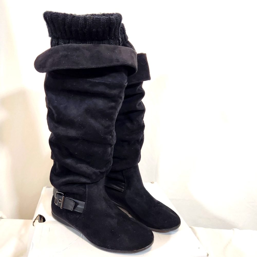 Aldo GLAULLA-98 Black warm fashion flat  boots buckle and socks top size 8 NIB